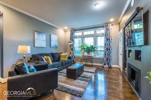 240 Renaissance Pkwy NE #111, Atlanta, GA 30308