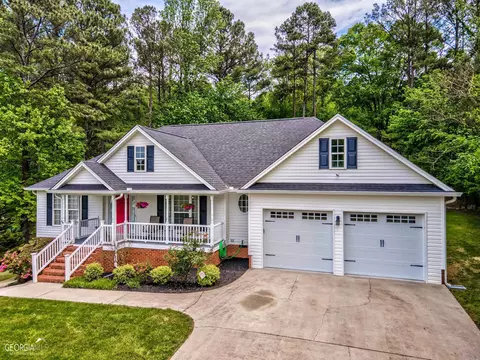 227 Bloomington Dr, Dalton, GA 30721