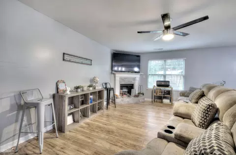 136 Avalon Dr, Calhoun, GA 30701 photo 5