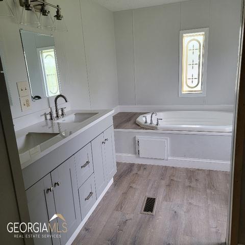 163 Robertson Rd, Lagrange, GA 30241 photo 5