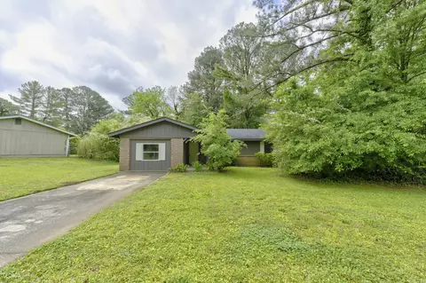 538 Post Oak Rd, Jonesboro, GA 30238
