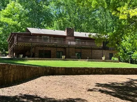 5136 W Shore Dr, Conyers, GA 30094