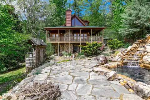 286 Pine Trl, Warne, NC 28909 photo 37