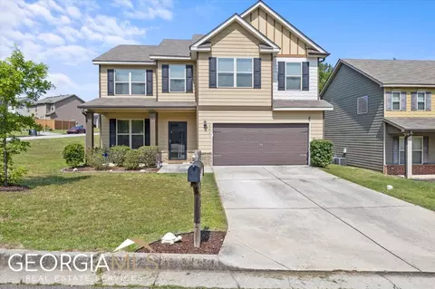 2401 Quincy Loop, Fairburn, GA 30213