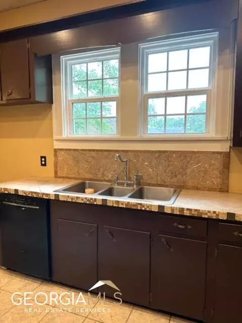 304 N Lanier St, Lyons, GA 30436 photo 12