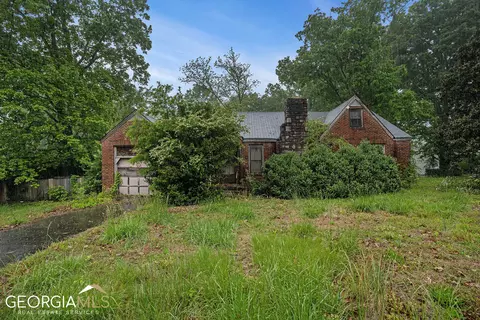 5565 Feldwood Rd, Atlanta, GA 30349