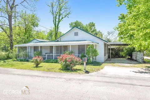 128 Tabor St, Ellijay, GA 30540