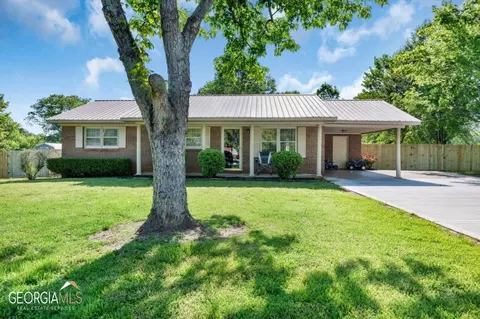 120 Laurel Pl SW, Calhoun, GA 30701
