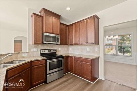 3065 Tofte Dr, Duluth, GA 30096 photo 10