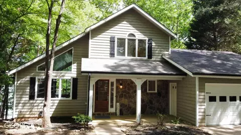 230 Holly Dr, Dawsonville, GA 30534