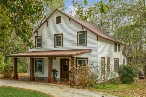 6051 Mulberry St, Austell, GA 30168