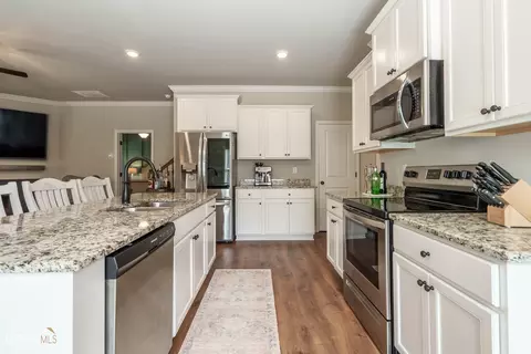 1409 Chapman Cir, Monroe, GA 30656 photo 9