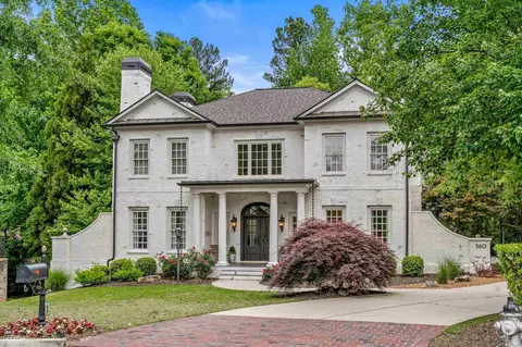560 Glengate Cv, Sandy Springs, GA 30328