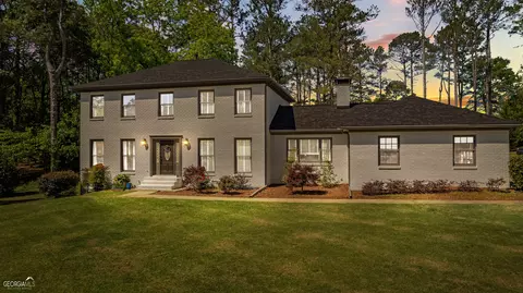 407 N Pine Hill Rd, Griffin, GA 30223