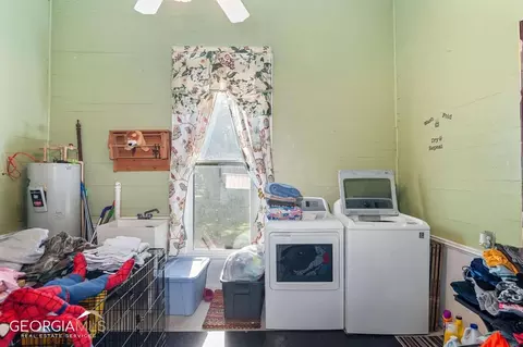 25 E Georgia Ave, Comer, GA 30629 photo 15