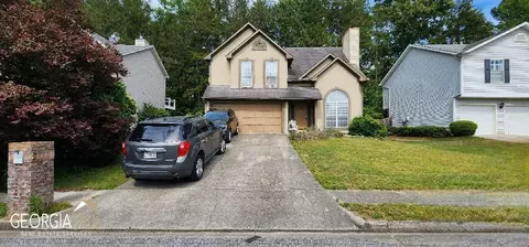 2885 Pinehigh Ct, Duluth, GA 30096 photo 2