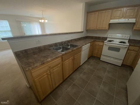 2201 Miranda Dr, Morrow, GA 30260 photo 13
