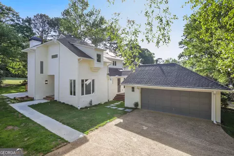 2580 Links End, Roswell, GA 30076