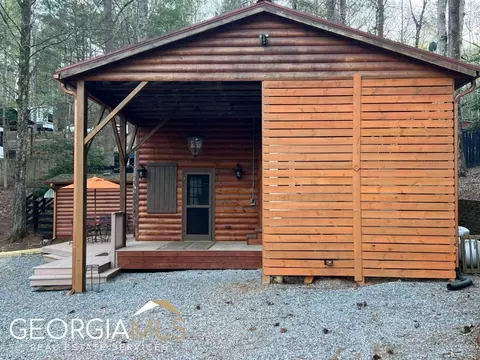 54 35th St, Ellijay, GA 30540