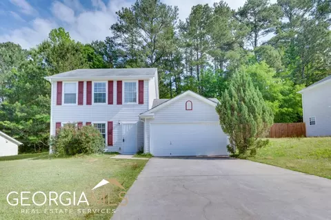 9118 Huntwood Ln, Riverdale, GA 30274