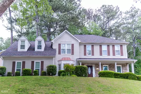 686 Watson Cv, Stone Mountain, GA 30087