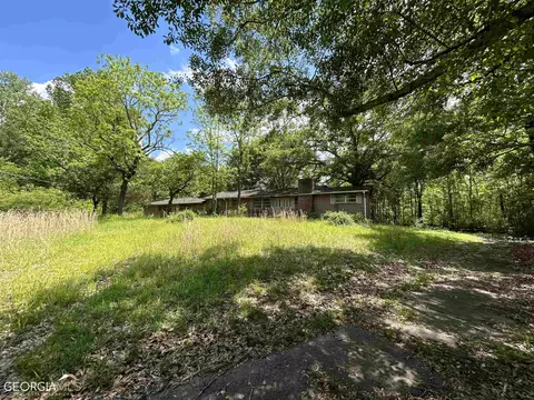 2174 Tiffany Trl, Lithonia, GA 30058