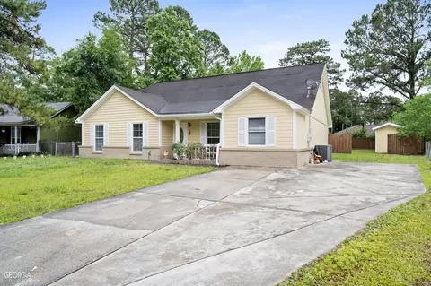 6 Earl Ct, Savannah, GA 31406