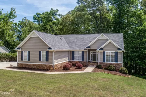 69 Mitchell Dr, Hiram, GA 30141