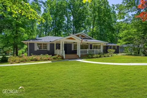 1496 Forest Dr SE, Smyrna, GA 30080