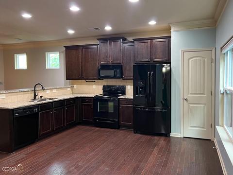 3446 Greyhawk Xing, Buford, GA 30519 photo 8