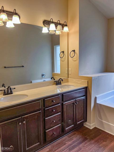 3446 Greyhawk Xing, Buford, GA 30519 photo 14
