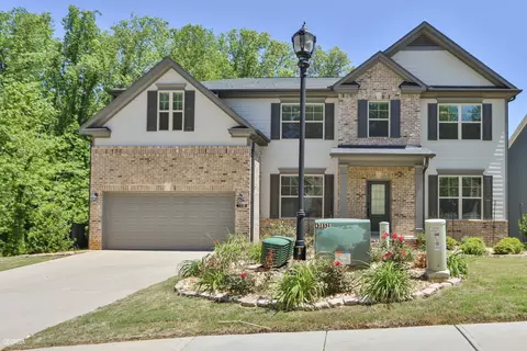 1338 Burnam Wood Dr, Gainesville, GA 30501