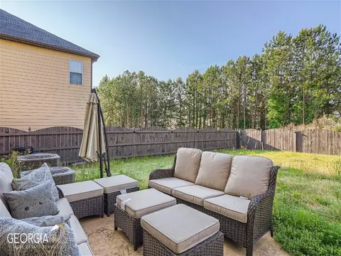 609 Toronto Cir, Hampton, GA 30228 photo 26
