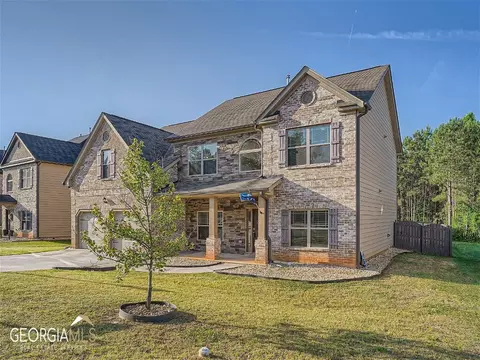 609 Toronto Cir, Hampton, GA 30228 photo 2