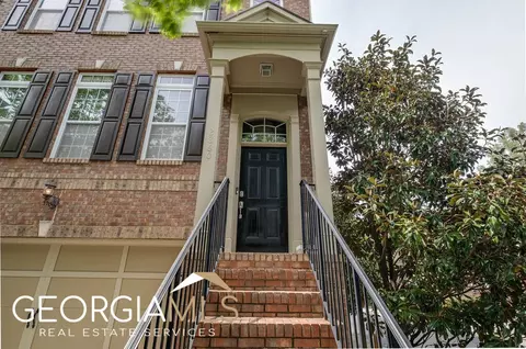 2860 Overlook Trce, Atlanta, GA 30324