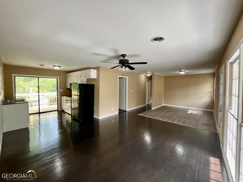 175 Lakeview Dr, Roberta, GA 31078 photo 2
