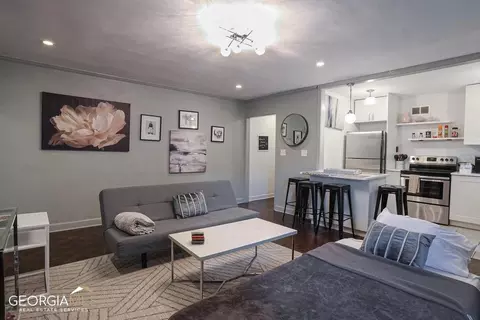 300 W Peachtree St #10A, Atlanta, GA 30308