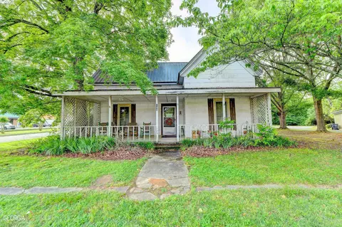 180 C S Floyd Rd, Loganville, GA 30052