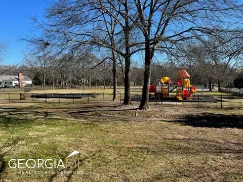 42 Lyndhurst Dr, Bethlehem, GA 30620 photo 5