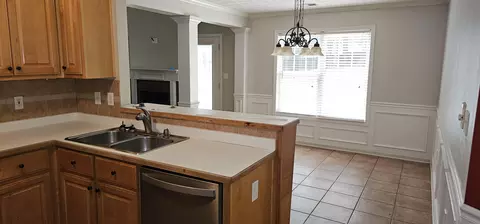 110 Rose Walk Dr, Covington, GA 30016 photo 8