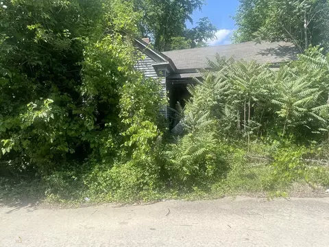 1479 2nd Ave, Macon, GA 31201