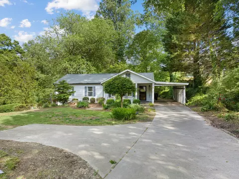 160 Clarks Bridge Rd, Gainesville, GA 30501