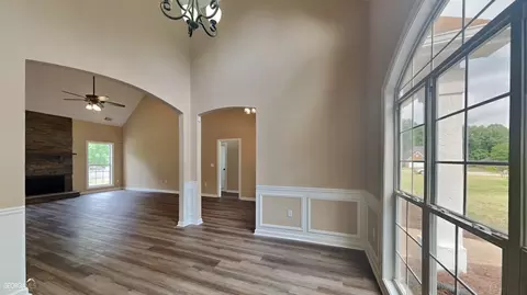 20 Forest Ct, Covington, GA 30016 photo 4