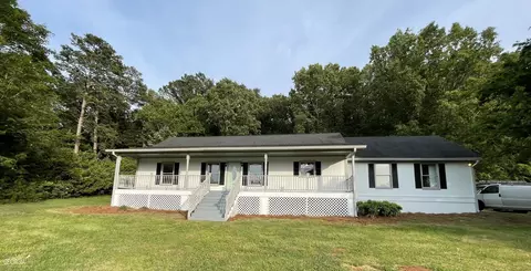 7449 Cave Spring Rd SW, Cave Spring, GA 30124