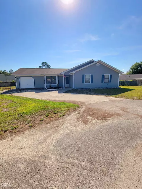 112 Piper Cv, Saint Marys, GA 31558