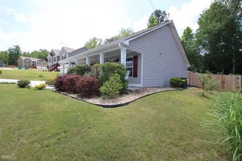 91 Heather Ln, Commerce, GA 30529 photo 4
