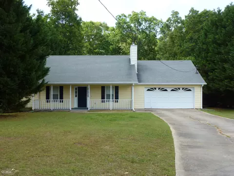3543 Saddlebrook Dr, Loganville, GA 30052