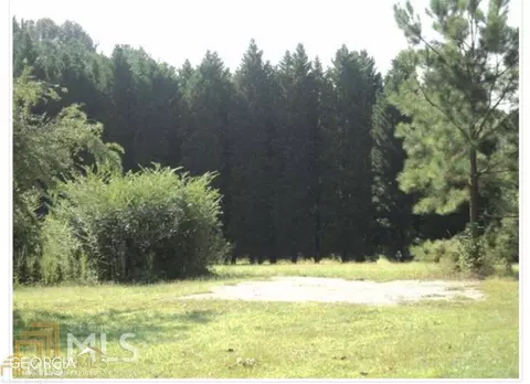 36 E Main St S, Hampton, GA 30228