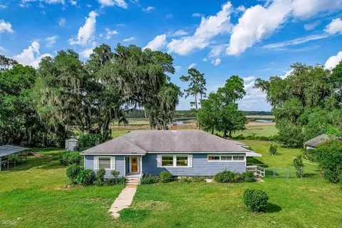 1129 Breeze Way Ave NE, Townsend, GA 31331