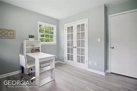 5954 Malibu Dr, Morrow, GA 30260 photo 17
